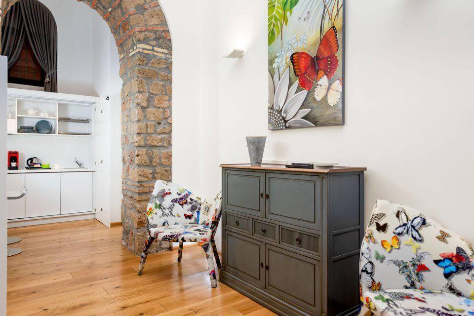 Apartament Colosseo Loft Con Jacuzzi Rzym Zewnętrze zdjęcie