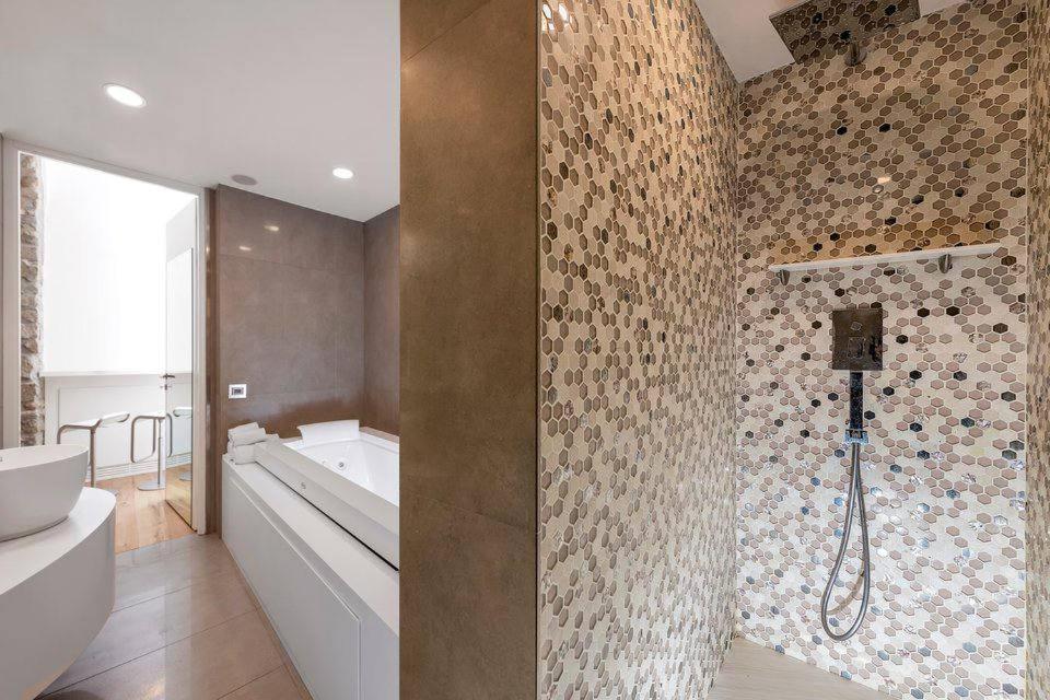 Apartament Colosseo Loft Con Jacuzzi Rzym Zewnętrze zdjęcie
